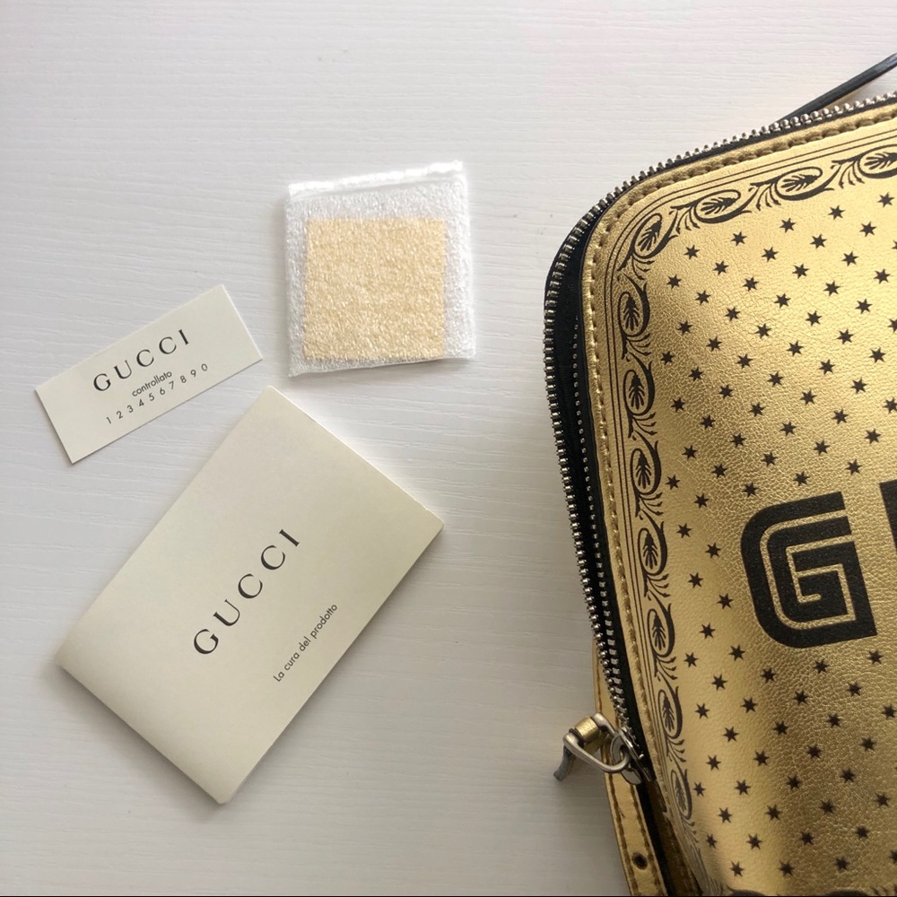 SOLD Gucci GUCCY Sega Script Dome Crossbody - Picture 13 of 16